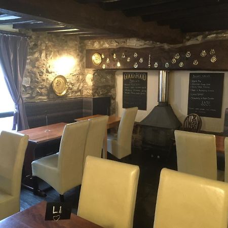 The New Inn Oswestry Extérieur photo